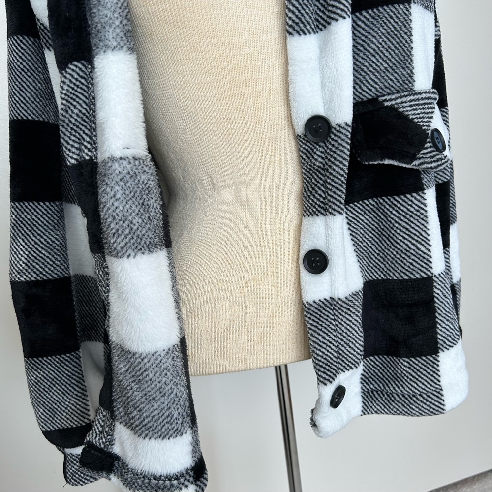 Cozy Fuzzy Shacket Shirt Jacket - Picture 7 of 12